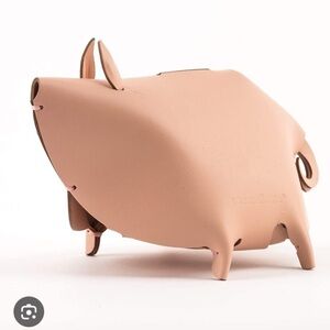 Vacavaliente Pig, Recycled leather Pink